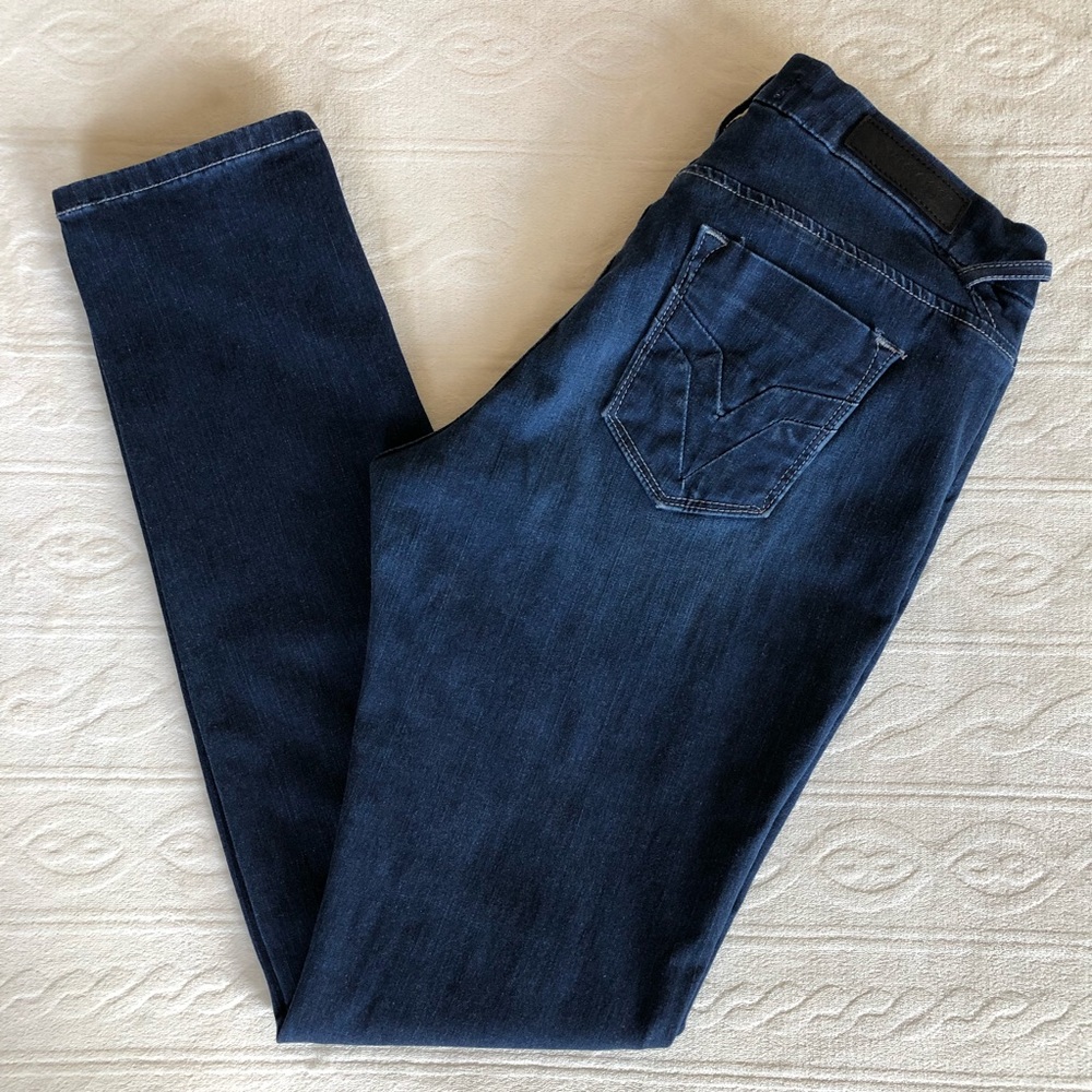 VIGOSS Sz. 28 Skinny Dark Wash Jeans!